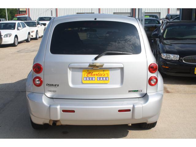 Chevrolet HHR 2010 photo 4