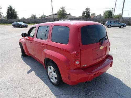 Chevrolet HHR 2010 photo 2