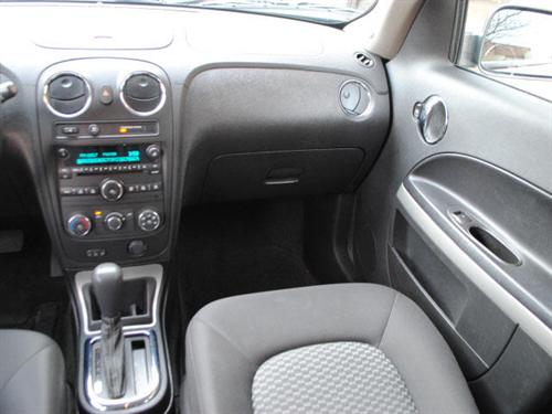 Chevrolet HHR 2010 photo 3
