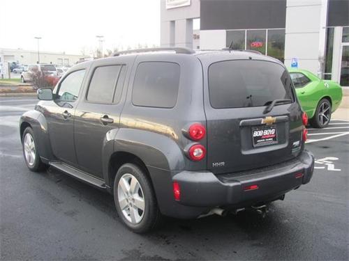 Chevrolet HHR 2010 photo 2