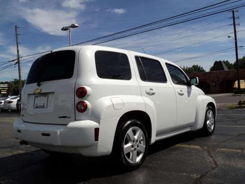 Chevrolet HHR 2010 photo 2