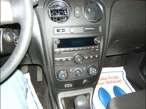 Chevrolet HHR 2010 photo 2