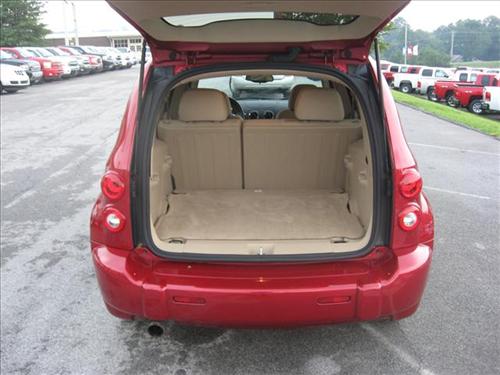 Chevrolet HHR 2010 photo 2