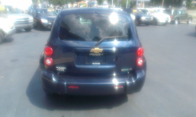 Chevrolet HHR 4dr Sdn I4 CVT 2.5 Sedan SUV