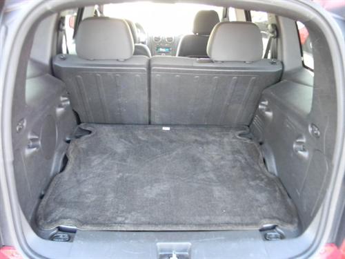 Chevrolet HHR 2010 photo 2