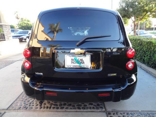Chevrolet HHR 2010 photo 2