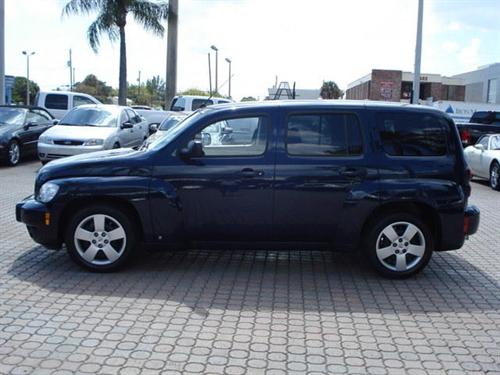 Chevrolet HHR 2010 photo 2