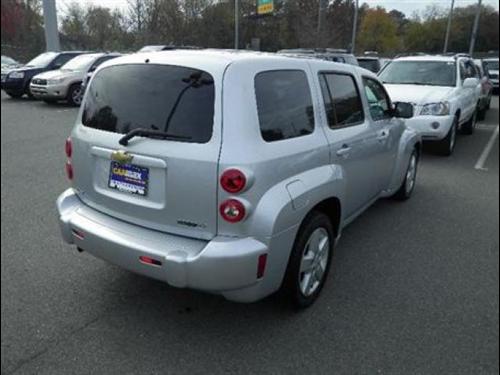 Chevrolet HHR 2010 photo 2