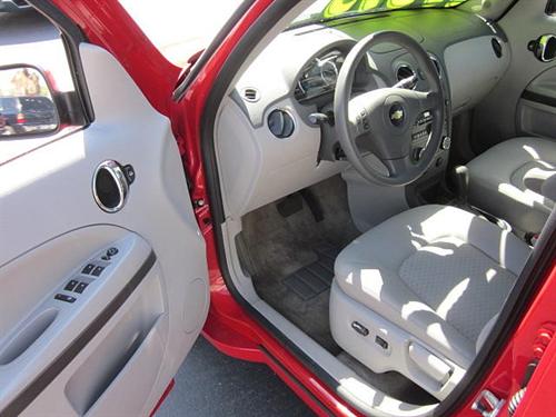 Chevrolet HHR 2010 photo 3