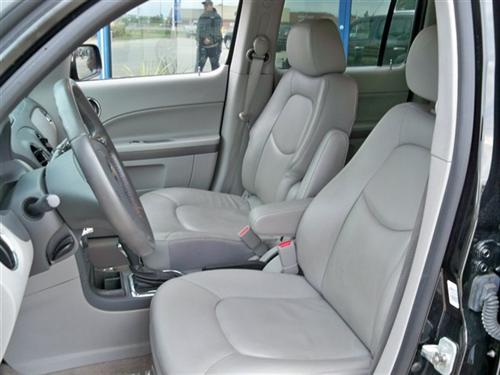 Chevrolet HHR 2010 photo 2