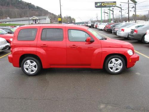 Chevrolet HHR 2010 photo 2