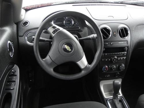 Chevrolet HHR 2010 photo 2