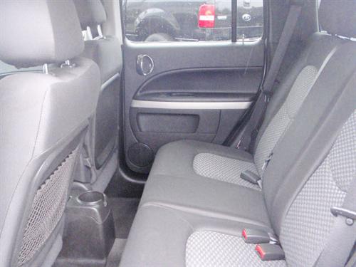 Chevrolet HHR 2010 photo 3
