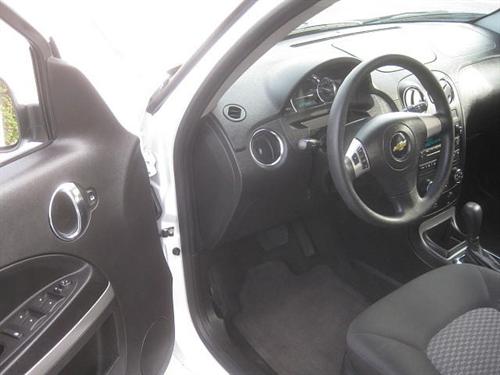 Chevrolet HHR 2010 photo 2
