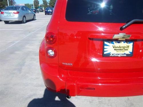 Chevrolet HHR 2010 photo 2