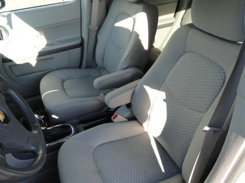 Chevrolet HHR 2010 photo 3