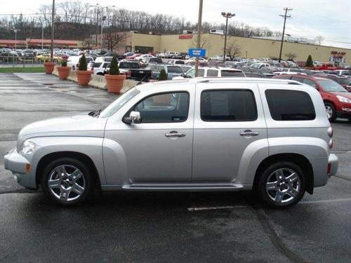 Chevrolet HHR 2010 photo 2