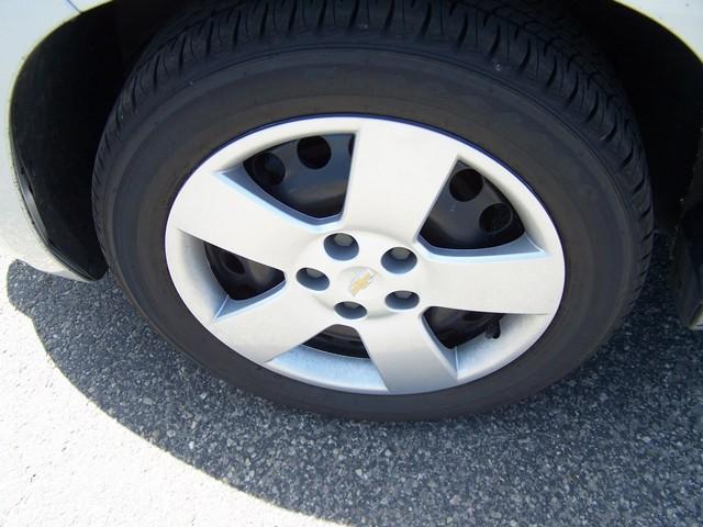 Chevrolet HHR 2010 photo 4