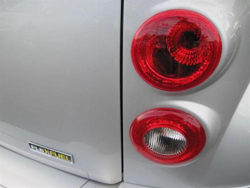 Chevrolet HHR 2010 photo 5