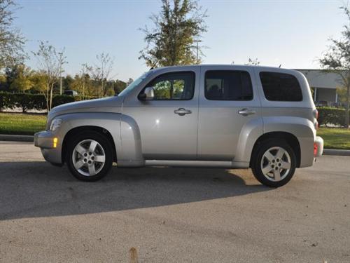 Chevrolet HHR 2010 photo 3