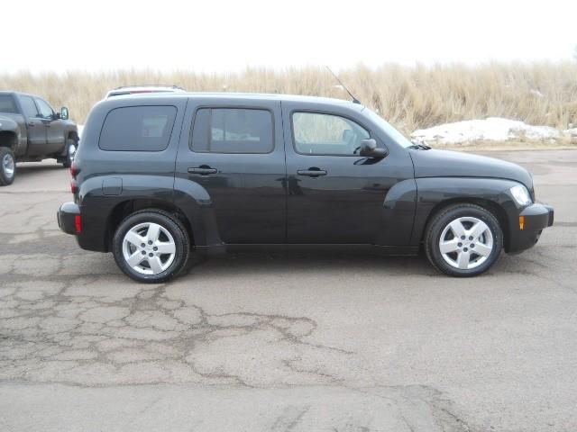 Chevrolet HHR 2011 photo 2
