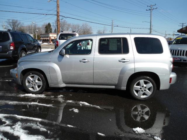Chevrolet HHR REG CAB 137.0 WB, 60.4 CA Sport Utility