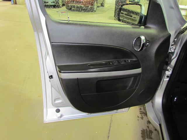 Chevrolet HHR 2011 photo 4