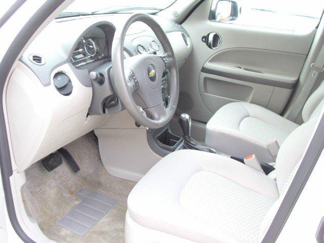 Chevrolet HHR 2011 photo 2