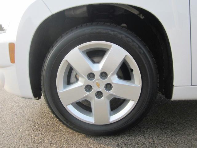 Chevrolet HHR 4dr Sdn I4 CVT 2.5 Sport Utility