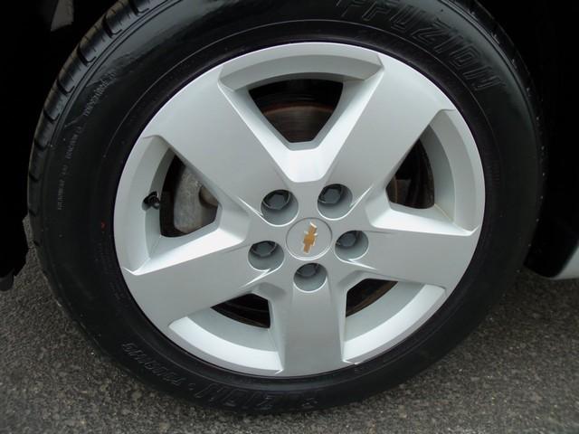 Chevrolet HHR 2011 photo 2