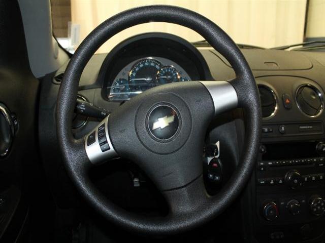 Chevrolet HHR 2011 photo 2