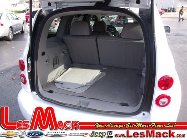 Chevrolet HHR 2011 photo 4