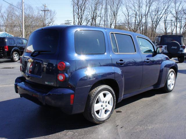 Chevrolet HHR 2011 photo 1