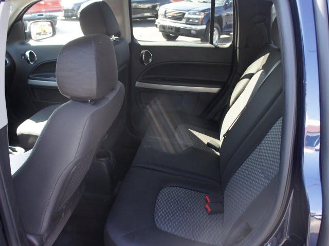 Chevrolet HHR 2011 photo 4
