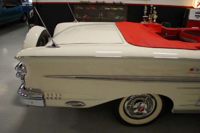 Chevrolet Impala 1958 photo 40
