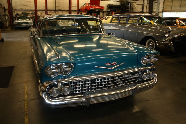 Chevrolet Impala 1958 photo 1