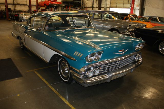 Chevrolet Impala 1958 photo 4