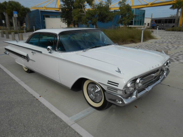 Chevrolet Impala 1960 photo 1