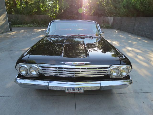 Chevrolet Impala 1962 photo 2