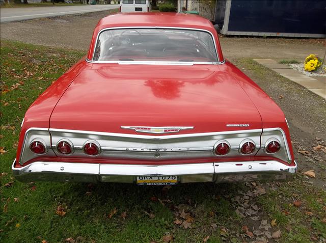 Chevrolet Impala 1962 photo 1