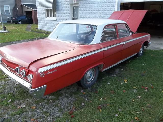 Chevrolet Impala Unknown Sedan