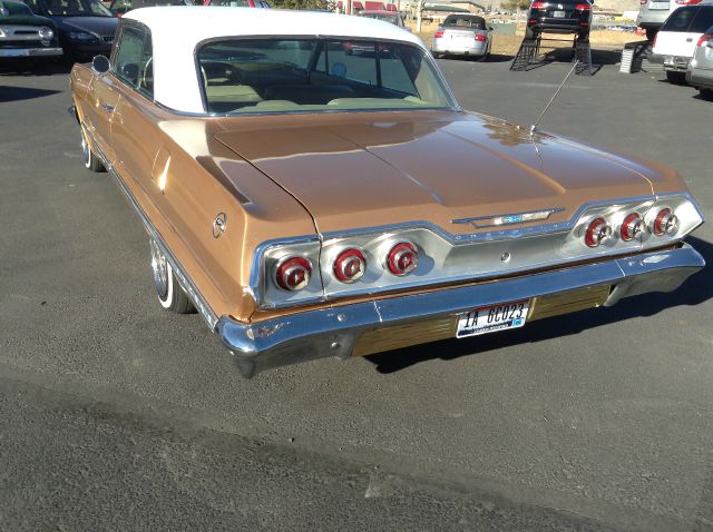 Chevrolet Impala 1963 photo 4