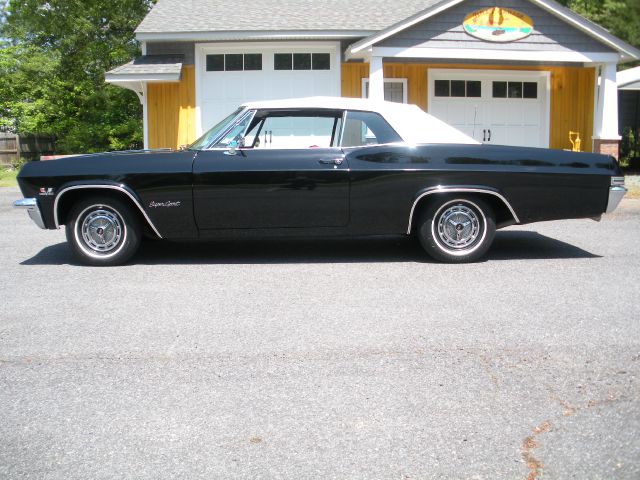 Chevrolet Impala 1965 photo 3