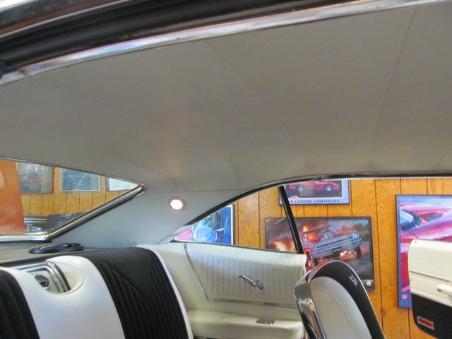 Chevrolet Impala 1965 photo 21