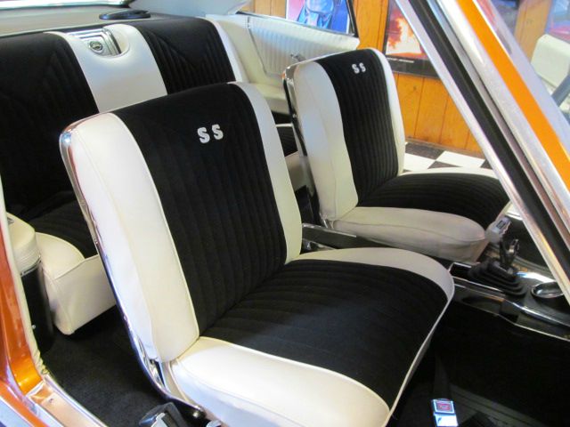 Chevrolet Impala 1965 photo 23