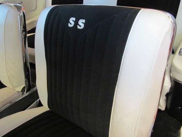 Chevrolet Impala 1965 photo 30