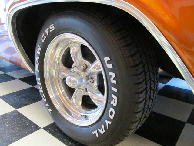 Chevrolet Impala 1965 photo 42