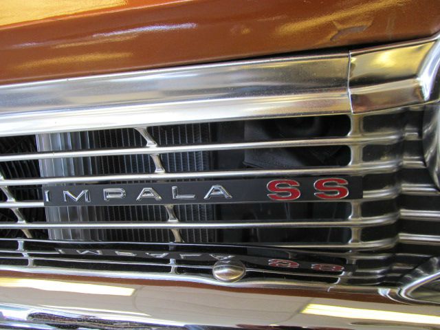 Chevrolet Impala 1965 photo 45