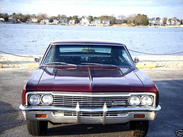 Chevrolet Impala 1966 photo 3