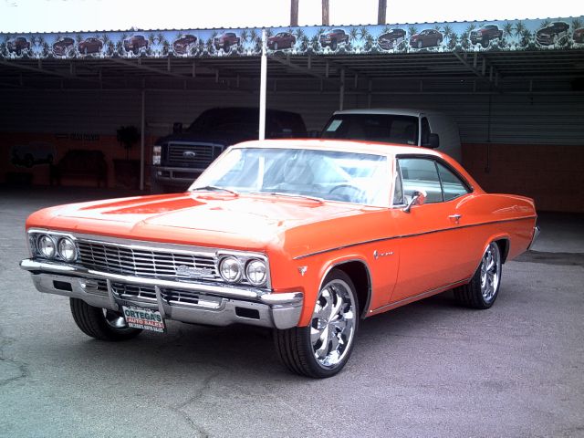 Chevrolet Impala 1966 photo 1